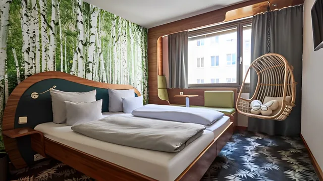Cocoon, Twin Beds، COCOON STACHUS 1/3