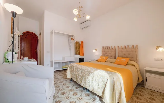 غرفة شهر العسل بسرير كوين، Florida Residence 2/4