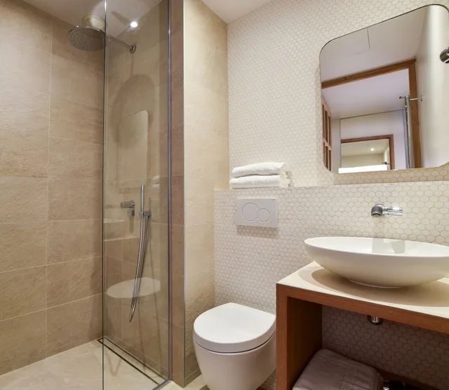 غرفة كلاسيكية بسرير كوين، Hotel Victoire & Germain 4/5