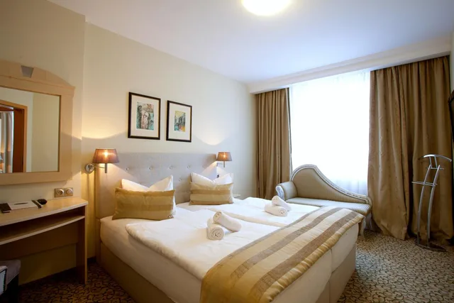 غرفة بسرير مزدوج، Wellness And Spa Hotel Ambiente 3/10