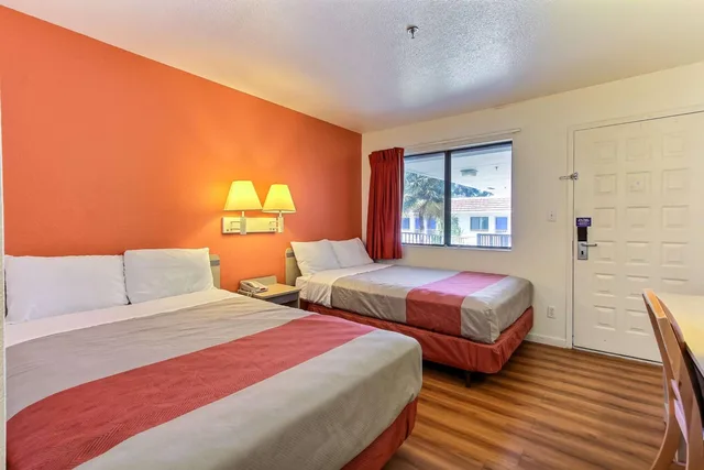 غرفة رباعية، Motel6 Fremont, CA - South 2/10