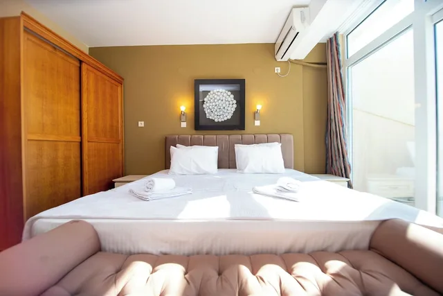 غرفة قياسية بسرير كوين بإطلالة على البحر، Hotel Kuc 7/10