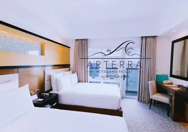 غرفة بريميوم بإطلالة على البحر، Arterra Hotel and Resort 1/1