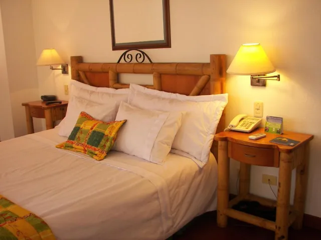 غرفة سوبيريور بسرير مزدوج، Armenia Hotel 3/7