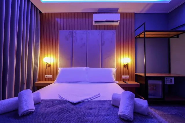 Standard, Queen Bed, Hotel Piramida 1/4