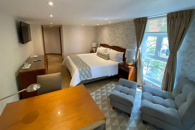 غرفة قياسية بسرير مزدوج، Hotel Porton Bogota 4/8