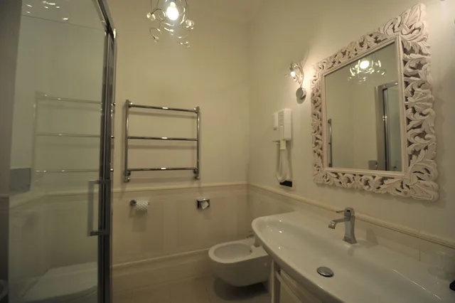 غرفة كلاسيكية بسرير كوين، Villa Zaccardi 6/7