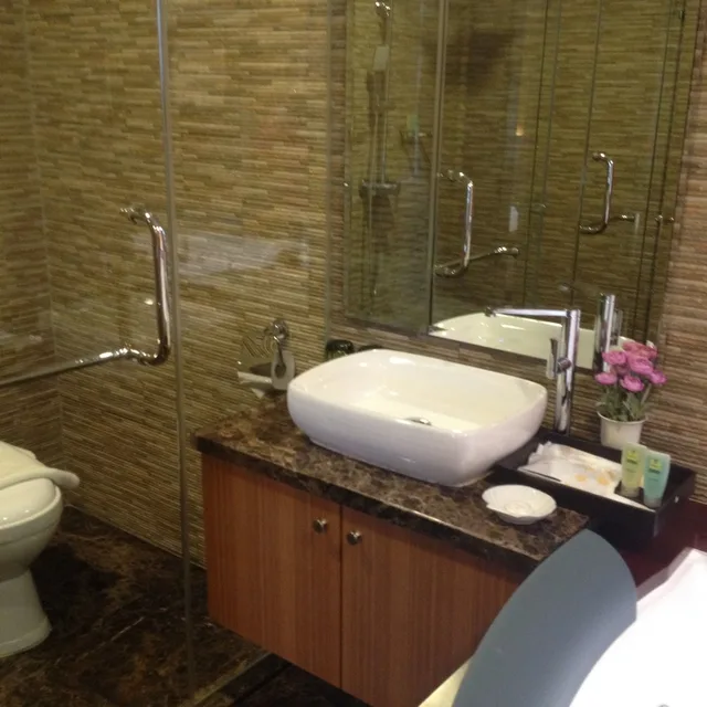 جناح بسرير كينج، IZUMI HOTEL BUKIT BINTANG 4/4