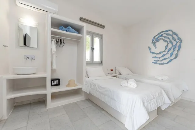 غرفة بريميوم رباعية، Golden Sand Naxos 7/10