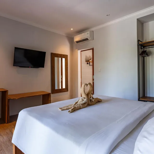 Standard, Canggu Hype 3/10