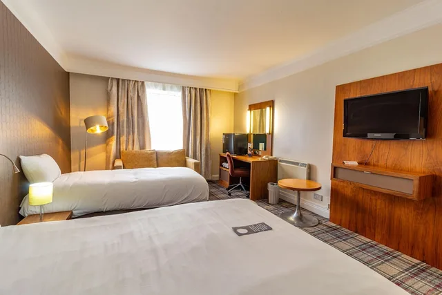 غرفة عائلية رباعية بسريرين مزدوجين، Bromsgrove Hotel and Spa 3/4