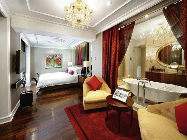Grand, Prestige, Suite, King Bed, Opera Wing، Sofitel Legend Metropole Hanoi Hotel 4/6