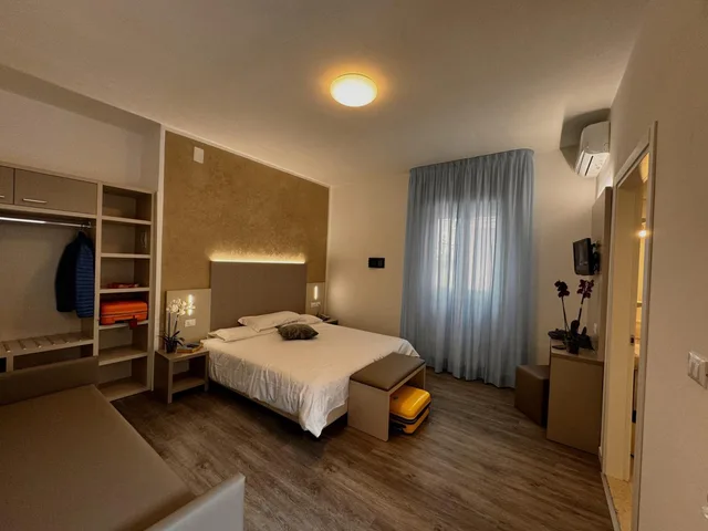 غرفة كومفورت ثلاثية، Hotel Etna 6/10
