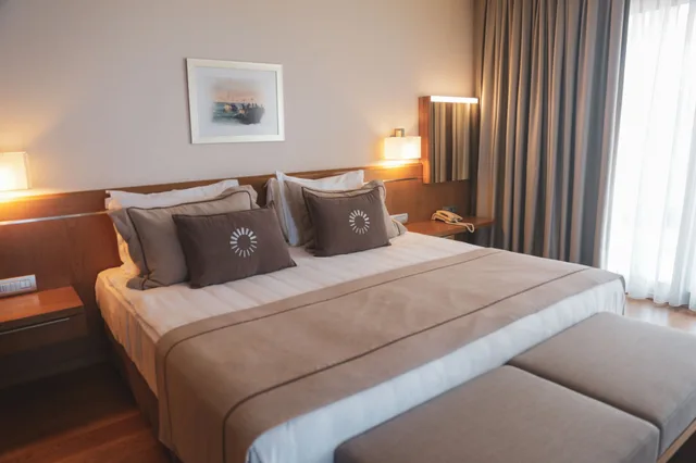 غرفة ديلوكس بسرير مزدوج أو سريرين منفصلين بإطلالة على البحر بشرفة بغرفة نوم واحدة، On Live Hotel 2/6