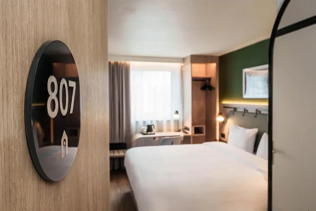 غرفة قياسية بسرير كوين، Hotel Restaurant Campanile Dijon Centre Gare 7/10