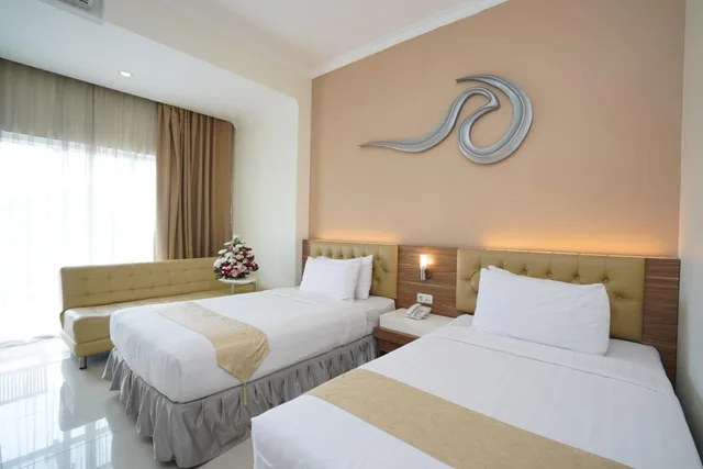 غرفة تنفيذية بسرير مزدوج، Lorin Sentul 2/8