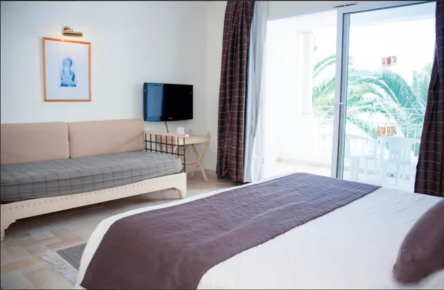 غرفة قياسية مفردة بسرير مزدوج، Tmk Hotel Flora Park By Turismark 2/3
