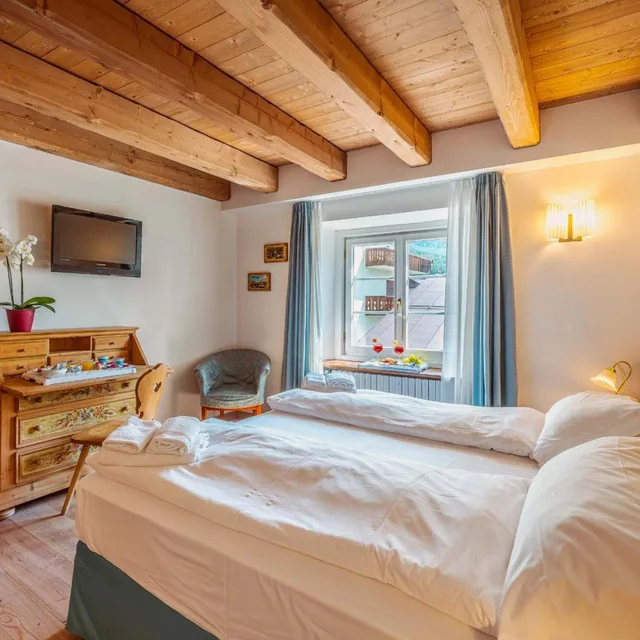 غرفة سوبيريور بسرير مزدوج أو سريرين منفصلين، Royal Hotel Cortina 4/9