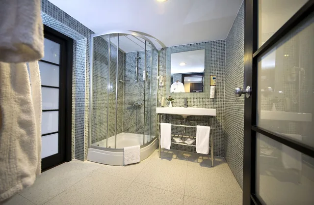 Duplex, Family, King Bed, Sofa, Limak Lara De Luxe Hotel and Resort 4/4