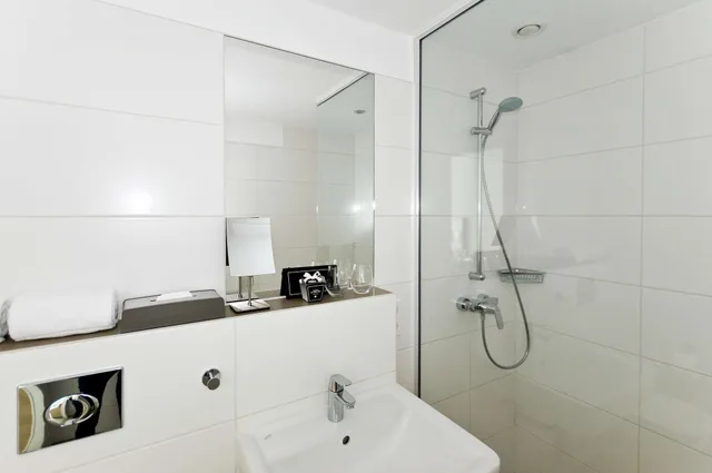 شقة سوبيريور عائلية بسرير مزدوج مع أريكة، elaya hotel stuttgart boeblingen 2/4