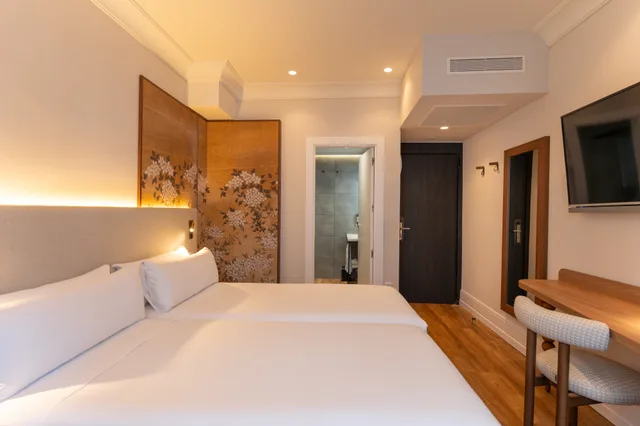 غرفة مفردة بسرير مزدوج، Petit Palace Cliper Gran Via 4/10