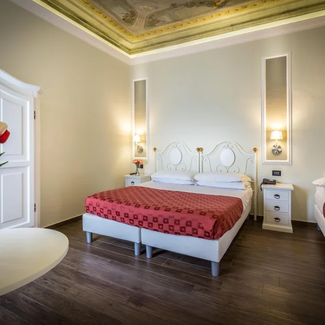 غرفة ثلاثية، Hotel Ferrucci Firenze 6/10