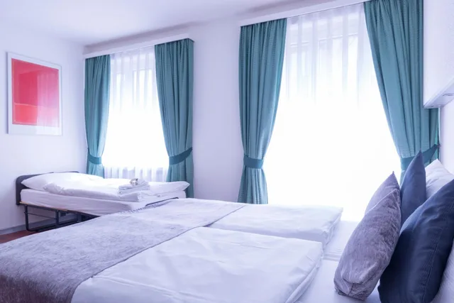 غرفة قياسية ثلاثية بسرير فردي، Hotel Krone Unterstrass 4/9