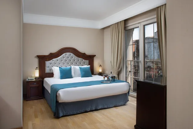 Family, 1 King and 1 Single Beds, Recital Hotel 1/3