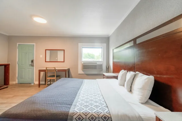غرفة بسرير كينج، Alamo Oasis Inn and Suites By OYO San Antonio 3/9
