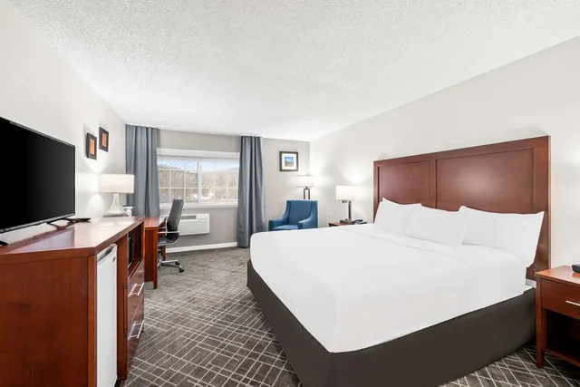 غرفة بسرير كينج، Comfort Inn Yreka I-5 2/4
