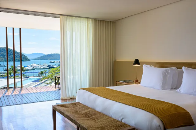 Suite, Triple, Side Sea View، Hotel Fasano Angra Dos Reis 1/1