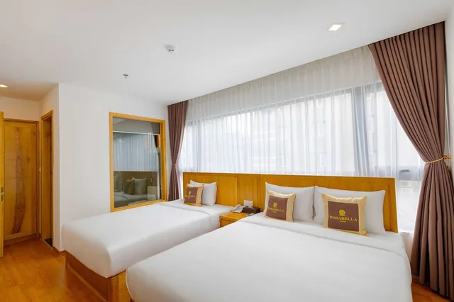 غرفة سوبيريور ثلاثية بسرير كوين، Rosabella Boutique Hotel 1/4