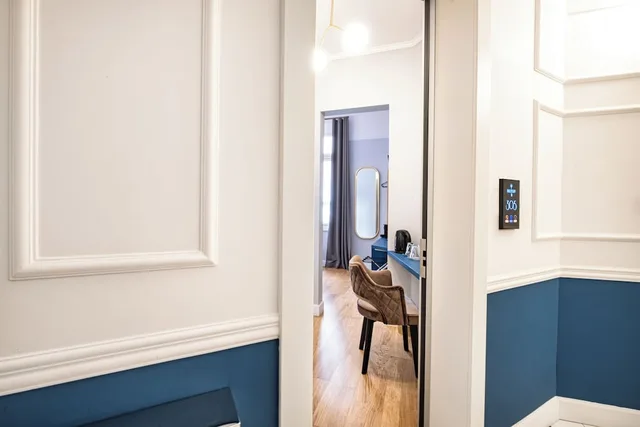 غرفة ديلوكس بسرير كوين، Belle Epoque Suites Athens 4/5