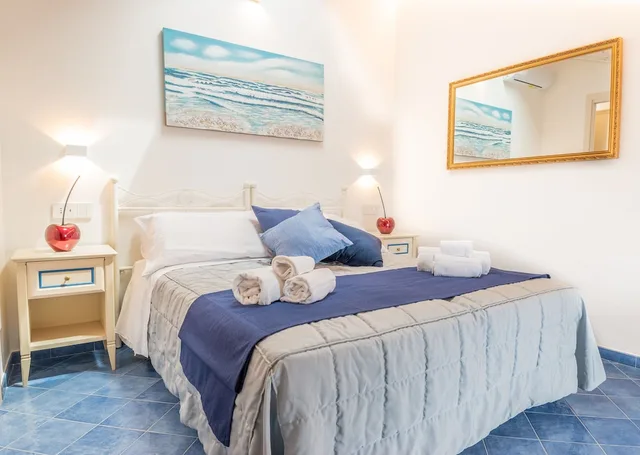 غرفة بسرير مزدوج بإطلالة على البحر في الملحق، HOTEL BACCO 5/10