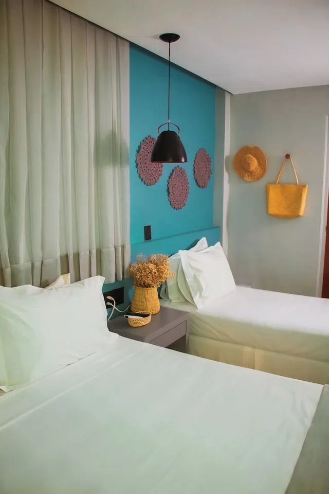 غرفة قياسية ثلاثية بسرير مزدوج وسرير فردي، FORTPRAIA HOTEL 4/9