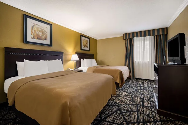 جناح بسريرين مزدوجين، Quality Inn & Suites Syracuse Fairgrounds 1/2