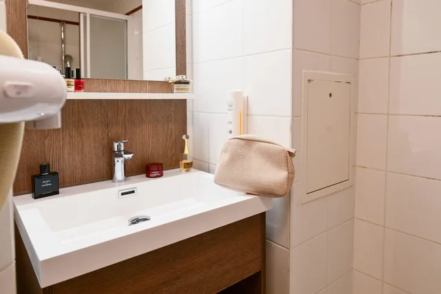 غرفة قياسية بسريرين منفصلين، Comfort Aparthotel Versailles St Cyr l Ecole 5/7