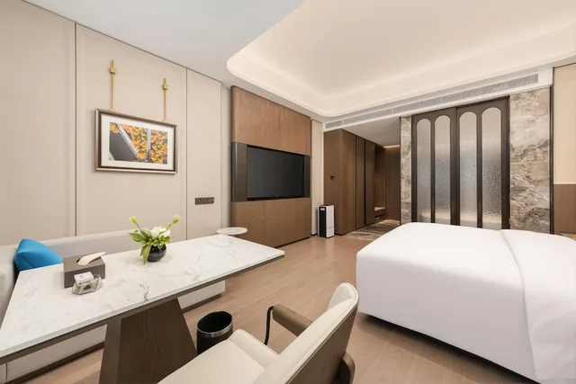 غرفة ديلوكس بسرير كينج للمدخنين، Wyndham Fuzhou Gulou 5/7