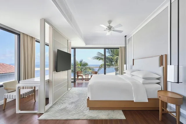فيلا بإطلالة على البحر بـ5 غرف نوم بمسبح خاص، Renaissance Hoi An Resort & Spa 1/7