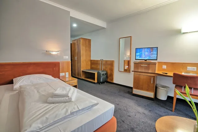 غرفة كومفورت مفردة بسرير فردي، Hotel4you 1/6