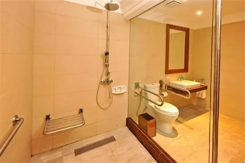 1 Bedroom, Suite, Sea Front، Costabella Tropical Beach Hotel 3/3