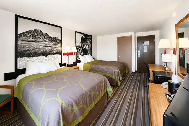2 Queen Beds Non-Smoking, Fairbridge Inn And Suites 2/8