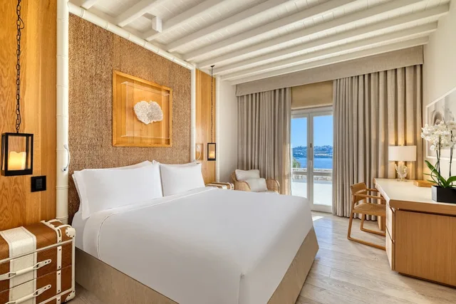 غرفة سوبيريور بسرير كينج بإطلالة على البحر، Santa Marina, a Luxury Collection Resort, Mykonos 8/9