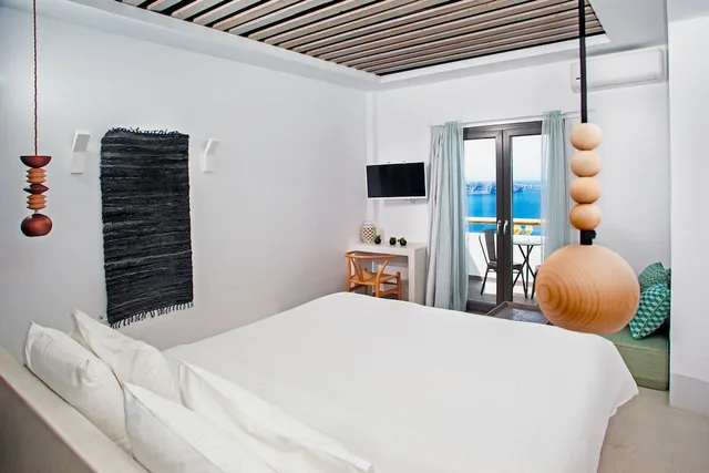 Senior, King Bed، Amity Suites - Adults Only 2/3