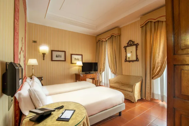 غرفة قياسية مزدوجة، Hotel Canada, BW Premier Collection 5/8