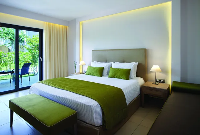 غرفة سوبيريور بسرير كينج بإطلالة على الحديقة مع أريكة، Atlantica Eleon Grand Resort 6/10