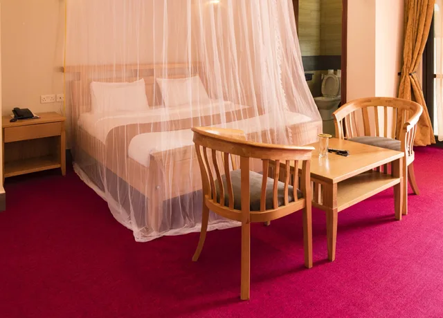 Deluxe, Queen Bed, Cephas Inn 9/10