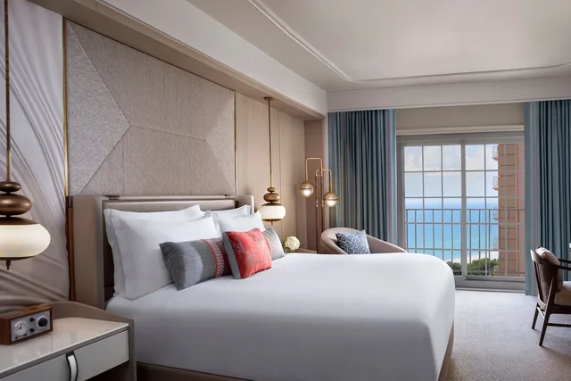 Room, King Bed, Coast View، Ritz Carlton Naples 1/10