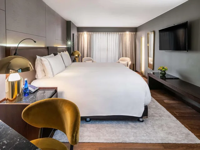 Luxury, Double Bed, Sofitel Bogota Victoria Regia 3/4
