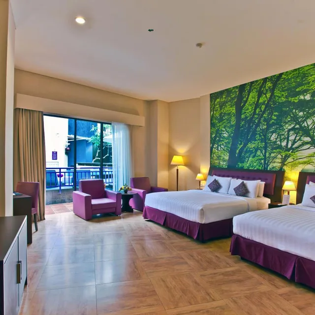 Room, Quadruple, Double Bed, No Window, Kuta Central Park Hotel 3/5